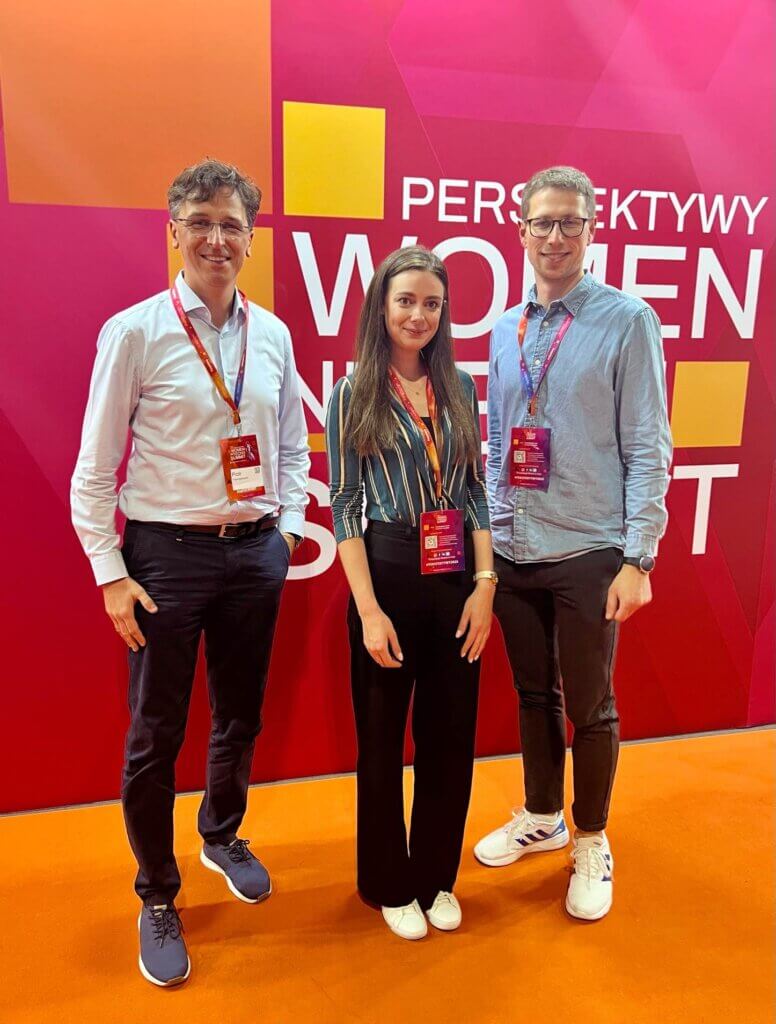 The photo of participants at the Women in Tech Summit. Illustration for the article: Why DATEV is building a tech hub in Poland?