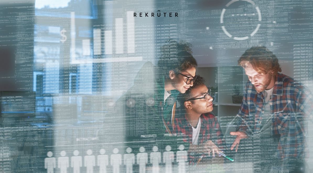 Ilustracja do artykułu pt. "Praca w IT wciąż pod presją, ale widać światełko w tunelu. Nowe dane z rynku"