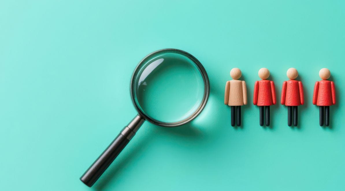 Ilustracja do artykułu pt. "Dzień wolny za święto przypadające w sobotę – komu i na jakiej podstawie przysługuje rekompensata za 3 maja 2025 r.?"