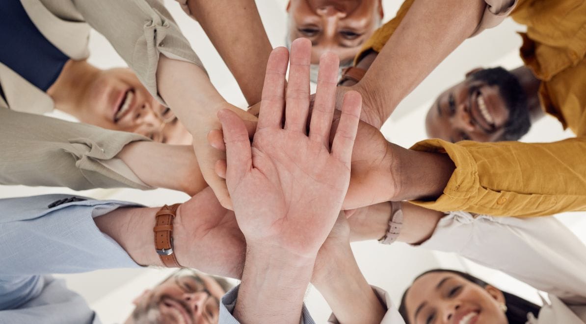 Ilustracja do artykułu pt. "Energia zespołu – jak ją mierzyć, wzmacniać i chronić"